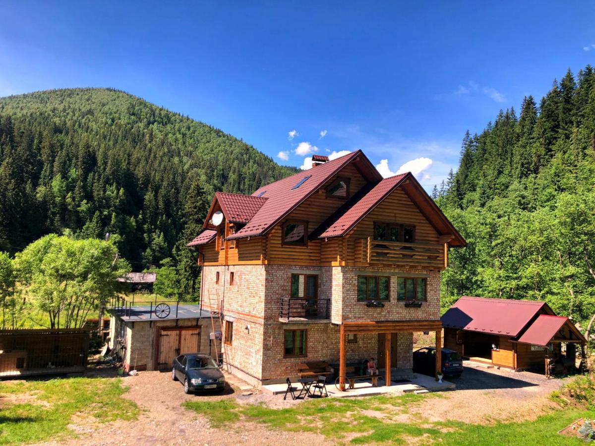 Під Магурою Hotel Vorokhta Bagian luar foto